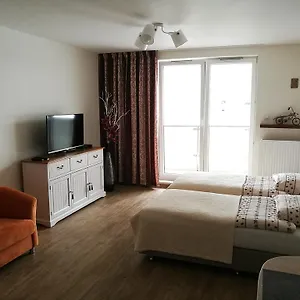 Manhattan Place Apartament Апартаменты