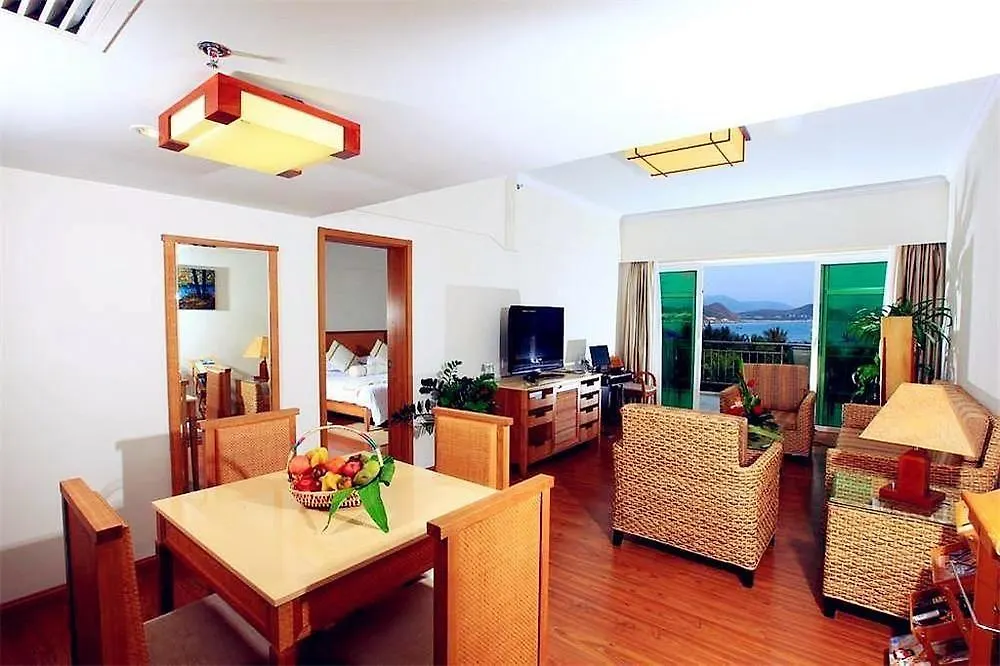 Landscape Beach Hotel Σανυά