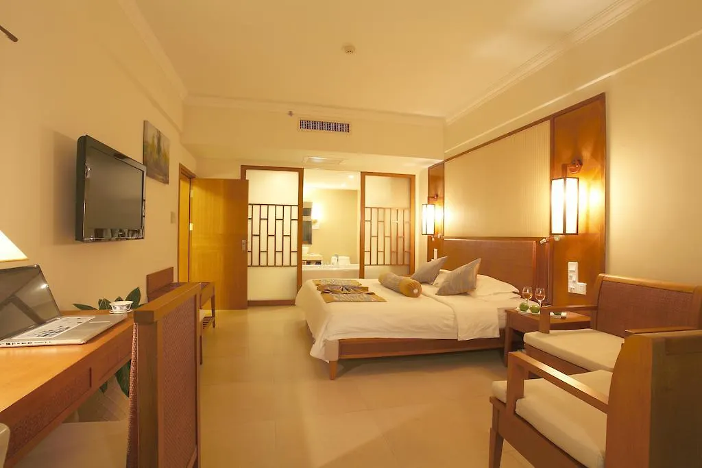 Landscape Beach Hotel Szanja