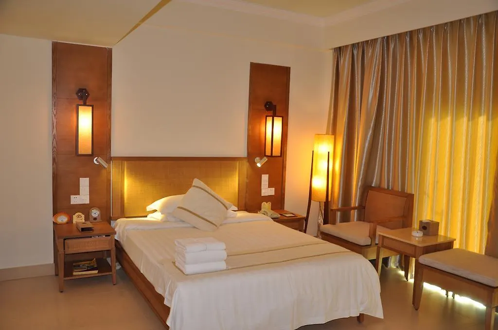 Landscape Beach Hotel Szanja