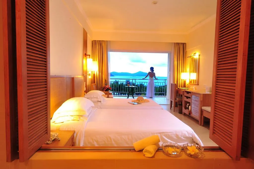 Landscape Beach Hotel Szanja